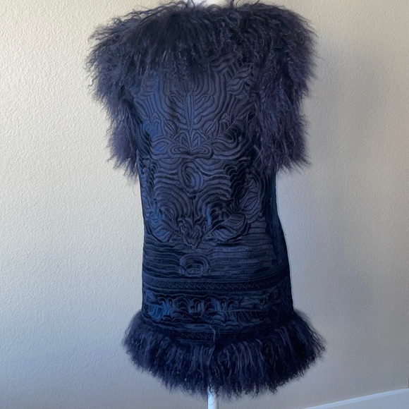 MICHAEL MICHAEL KORS MONGOLIAN LAMB FUR VEST Price firm - Picture 3 of 15
